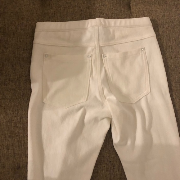 Hue Women's Original Denim Jean Leggings, White, XS - Picture 2 of 6